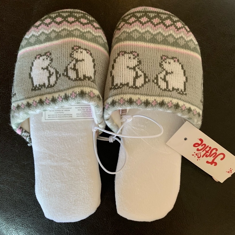 NWT justice polar bear slippers girls size XS extra small 12/1 & small 2-5